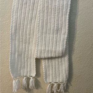 Handmade White Scarf
